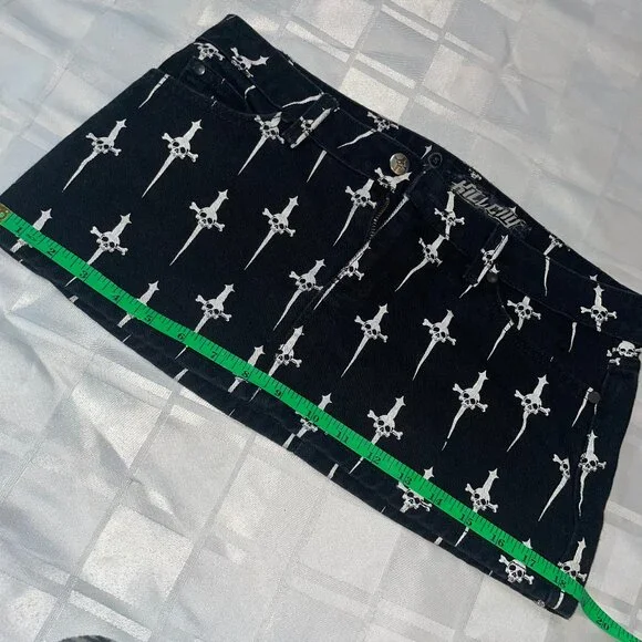 Lip Service Micro Mini - Picture 7 of 12